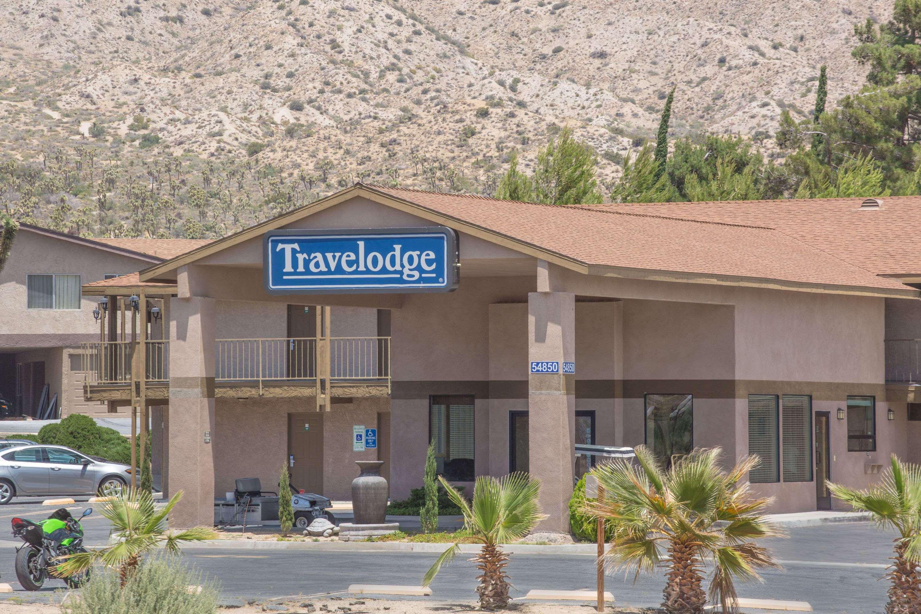 Travelodge Inn & Suites By Wyndham Yucca Valley/Joshua Tree Exteriér fotografie
